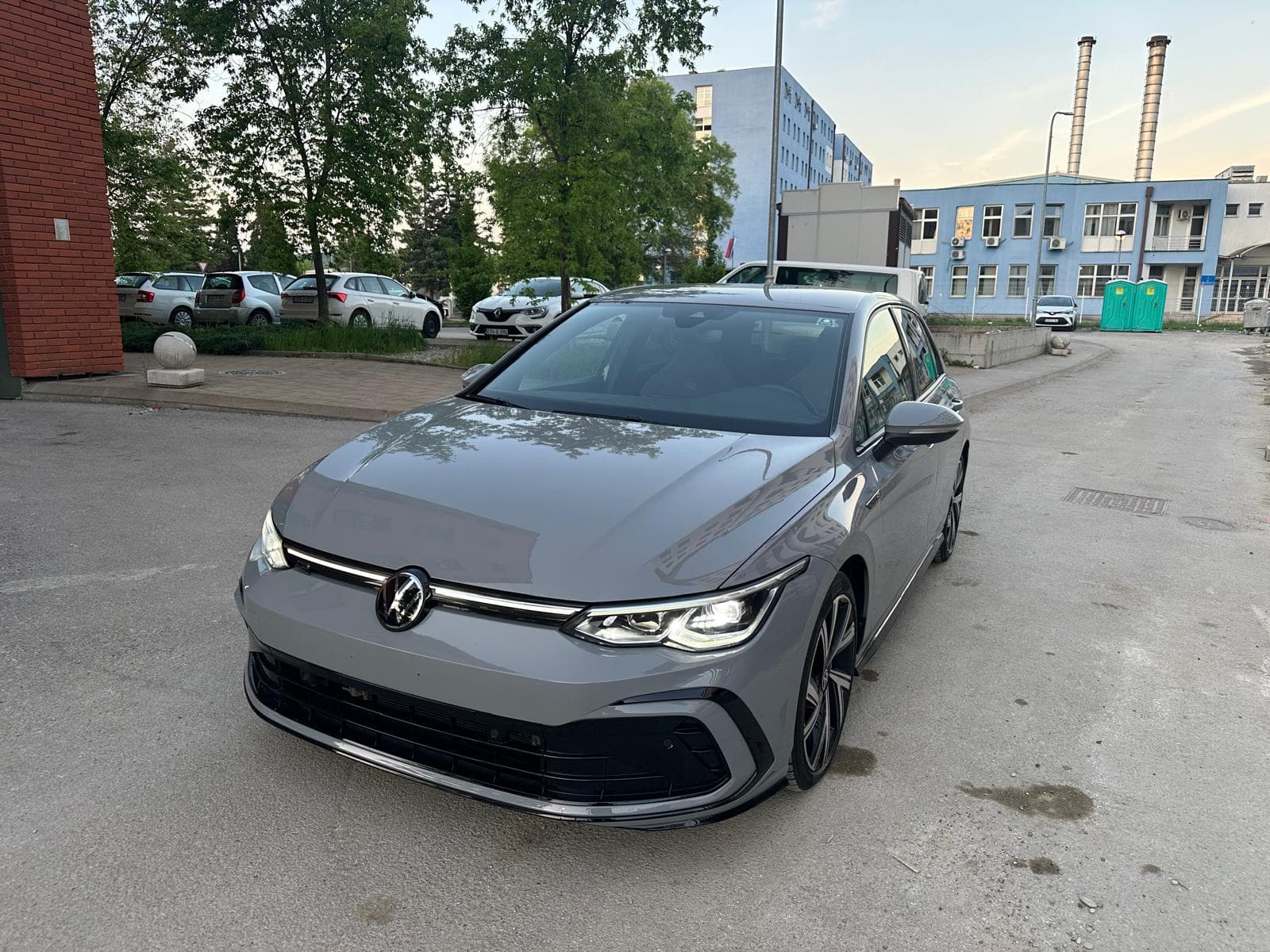 Volkswagen Golf - enterijer
